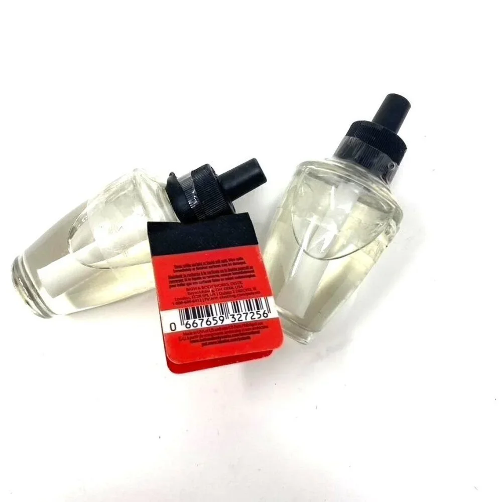 Bath & Body Works Wallflower Refill Bulbs Bright Christmas Morning Holiday Scent